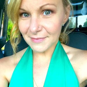 Meet your Posher, Brea